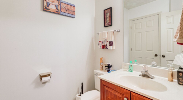 Апартаменты Georgia Townhome - 3 Mi to Stone Mountain Park!