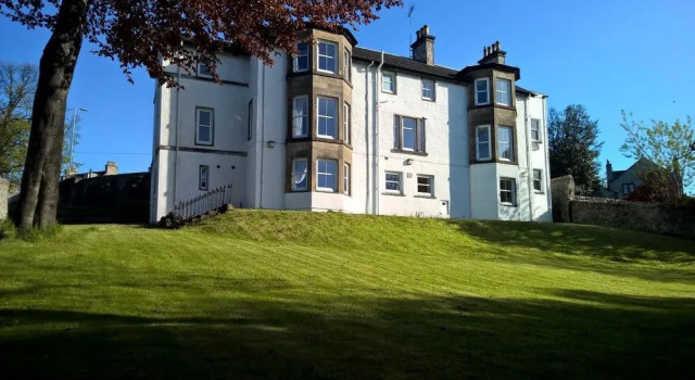 Dullan Brae Accommodation, Book Hotel Hoteller i Dufftown med parkering, Parkering