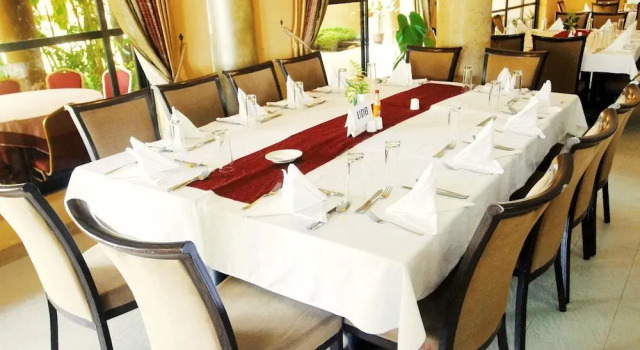 ROYAL SUITES, Réserver Hôtel Bugolobi Kampala
