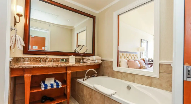 Номер Standard с балконом Poets Cove Resort & Spa