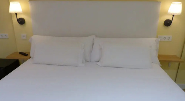 Двухместный номер Standard Bilbao Art Lodge Staynnapartments