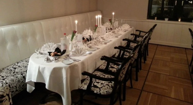 Schne Aussicht Restaurant  Hotel, Buchen Sie Hotel Loschwitz Dresden