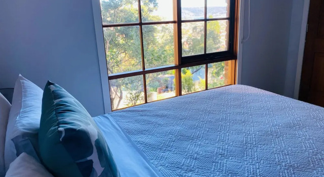 Hideaway Studio Accommodation, Rezervasyon Otel Lindisfarne Tasmanya