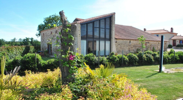 Domaine du Revetison, Забронировать Отель Отели и гостиницы Шантонне, Отель