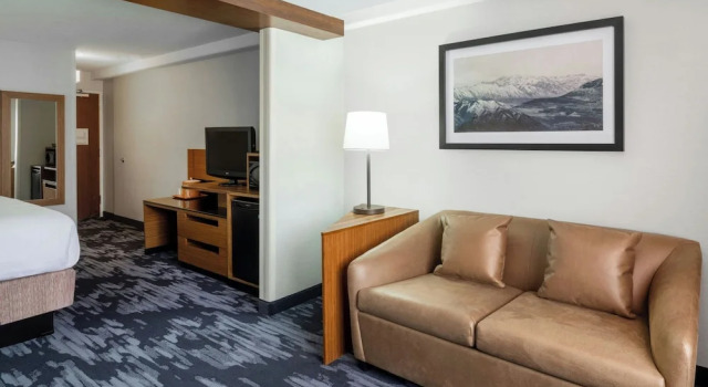 Двухместный люкс Fairfield Inn & Suites by Marriott Salt Lake City Downtown