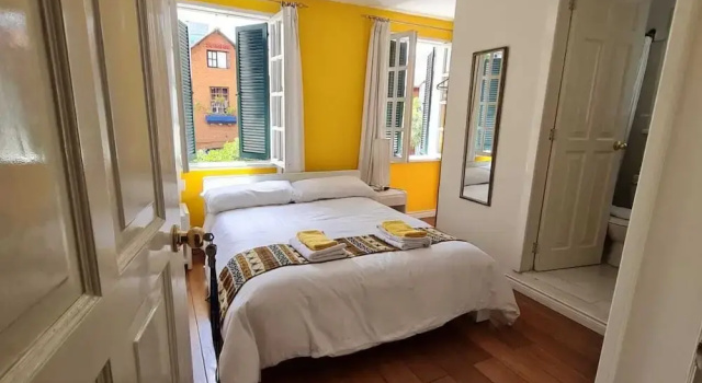 Номер Economy Hotel Cayman
