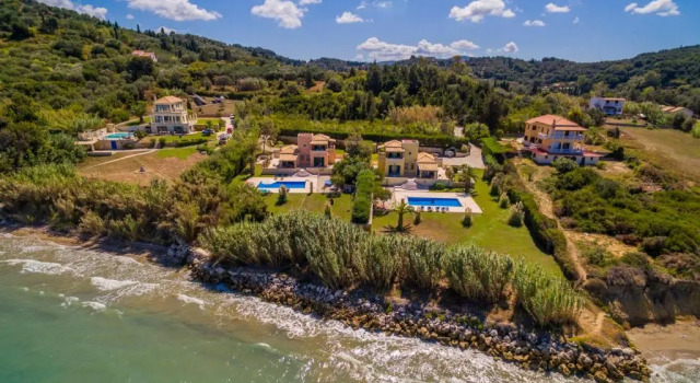Вилла Beachfront Villa Dionysos - With private beach