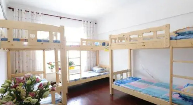 Шестиместный номер Standard Nanning Yuewanwan Homestay (Guangxi University Xiuling Road Subway Station)