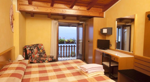 Hotel Castello, Забронировать Отель Тиньяле озеро Гарда