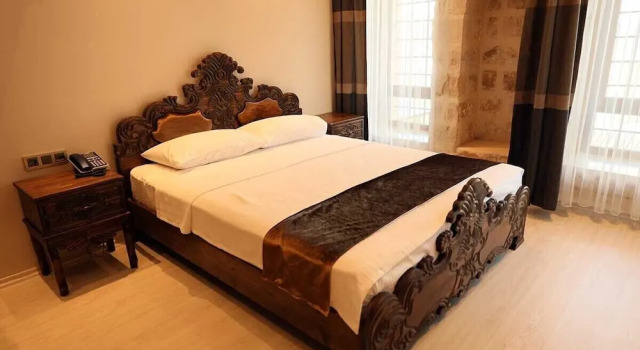 Mardi̇n Bey Konaği Hotel, Rezervovat Hotel Hotely v South Eastern Anatolia Region s parkováním, Parkování