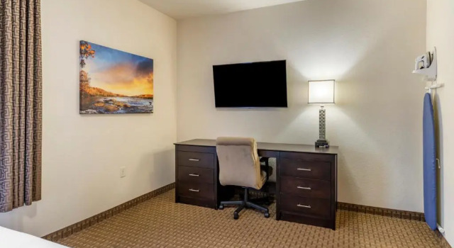 Трёхместный номер Standard Stay-Over Suites - Fort Gregg-Adams Area