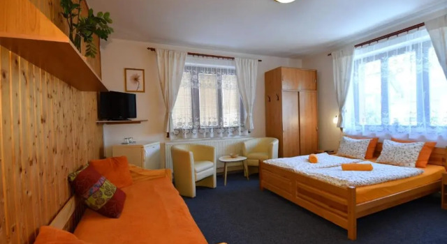 Penzion Fortuna, Rezervovat Hotel Hotely v Žilinský kraj s parkováním, Parkování