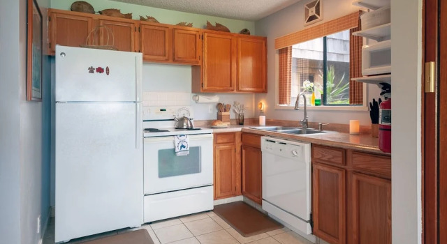 Sealodge J2 - 1 Br Condo, Забронировать Отель Отели Принсвилл с бассейном, рядом с Anini Beach, Бассейн