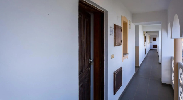 Sun House by LovelyStay, Rezerwuj Hotel Hotele w Algarve z parkingiem, Parking