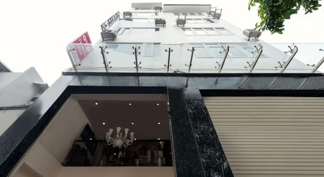 Oyo 449 Thang Nga Hotel, Забронировать Отель Отели Long Bien с парковкой, Парковка