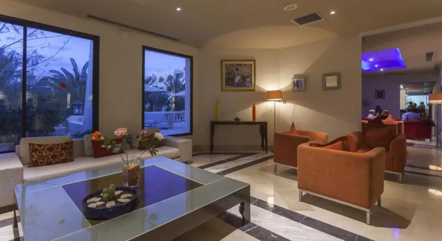 Cesar Thalasso & Conventions--UK, Rezervovat Hotel Hotely v Džerba s parkováním, Parkování