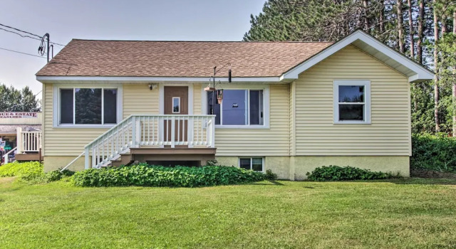 Коттедж с 3 комнатами Cozy Getaway: 5 Miles to Duluth & Lake Superior!