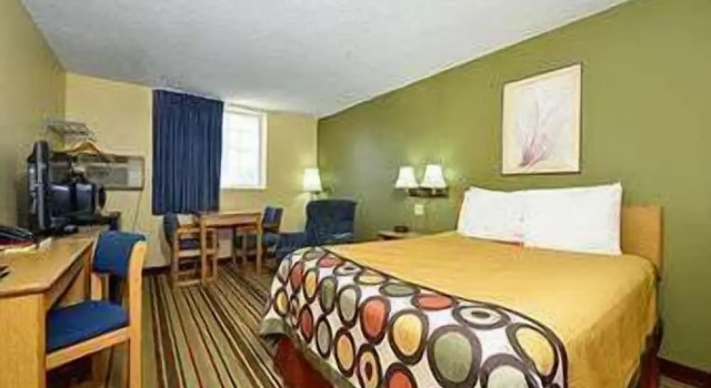 Номер Standard Super 8 by Wyndham Minot Airport