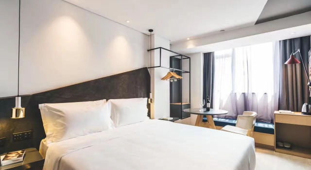 Atour Light Hotel Longbai Shanghai, Varaa Hotelli Hongqiao Shanghai