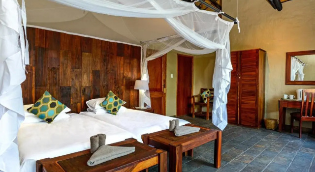 Standard huone Namushasha River Lodge