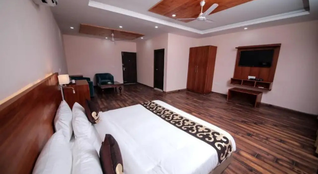 Номер Executive Amritara Social Palace
