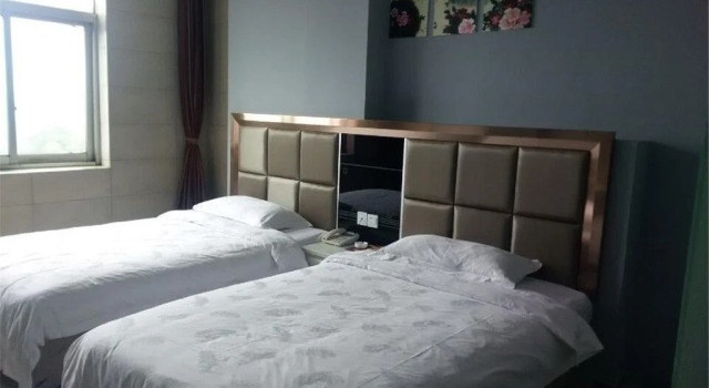 Xinshidai Business Hotel, Prenota Hotel Yichang Hubei