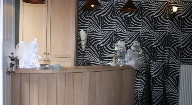 Giorgi Hôtel Restaurant, Забронировать Отель Отели в центре Бастонь с завтраком, отели в центре Бастонь с завтраком
