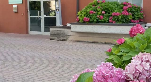 Vista Hotel & Residence