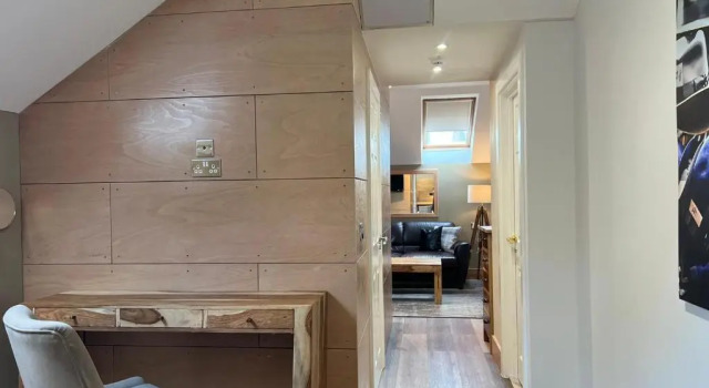 Полулюкс Leaside Hotel