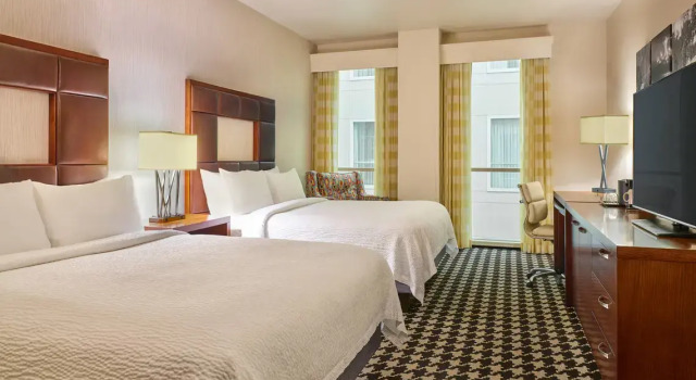 Четырёхместный номер Standard Courtyard by Marriott Denver Downtown