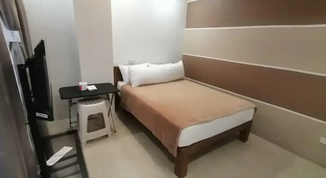 Capital O 811 Tri A's Building, Varaa Hotelli Olongapo Zambales