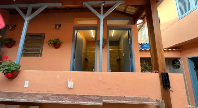 Hostel El Caminito LGBTQIAPN plus, Забронировать Хостел Сантос штат Сан-Паулу, рядом с Municipal Theatre