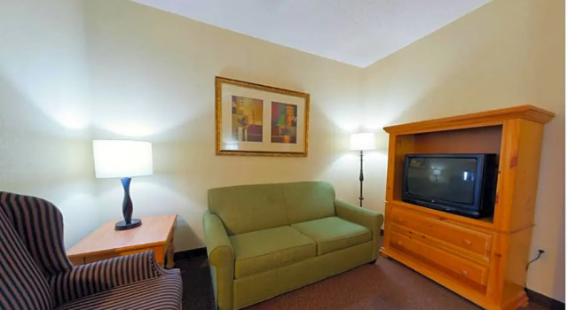 Двухместный люкс c 1 комнатой Holiday Inn Express & Suites Chicago - Matteson by IHG