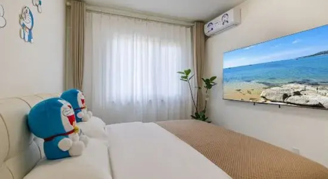 Люкс с 3 комнатами с балконом и с видом на море SunRise Seaside Hotel (Banyuewan Beach Huanhai Road Branch)