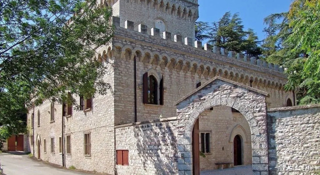 Villa Fontalba, Rezervovat Vila Cagli 