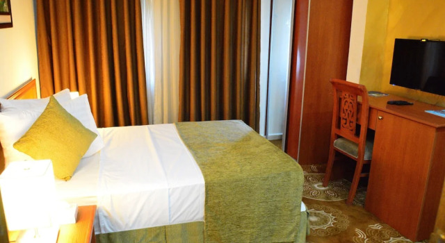 Двухместный номер Standard с видом на город Amerie Suites Hotel