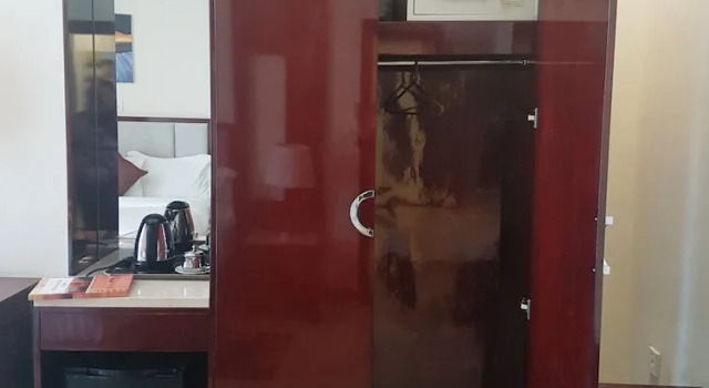 Deluxe Dvoulůžkový s manželskou postelí pokoj s balkonem Zmama Hotel