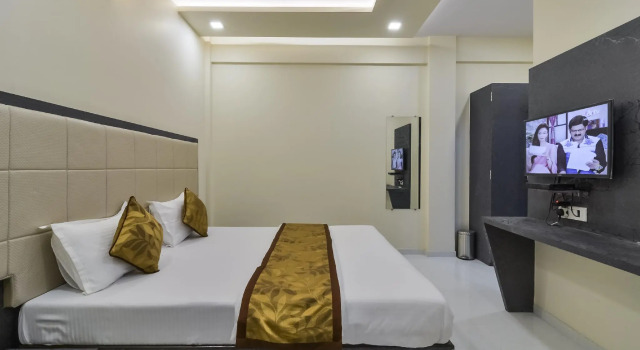 Номер Deluxe Hotel Aroma- Dadar