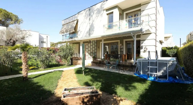 Коттедж Perla Vacation Rentals
