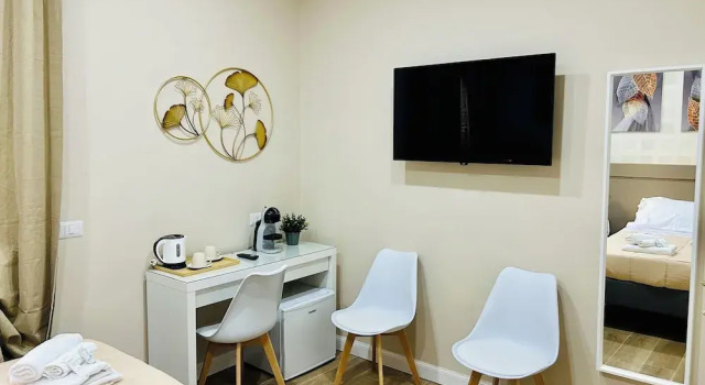 Segesta Rooms, Забронировать Гостевой дом Гостевые дома Рима, рядом с Ворота Святого Себастьяна, Гостевой дом