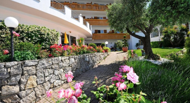 SomVita Suites, Забронировать Отель Отели Тироло 4 звезды, 4*