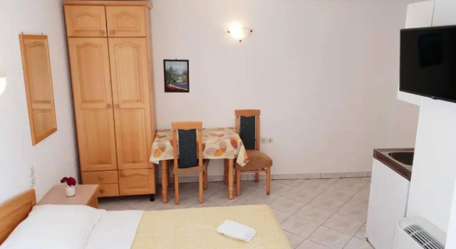 Apartments Josip, Забронировать Апартаменты/квартира Водице Шибенско-Книнская жупания, рядом с Пляж Фрателли