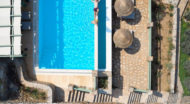 EmGard Houses Kythnos, Réserver Hôtel Hôtels à Kythnos avec piscine, Piscine