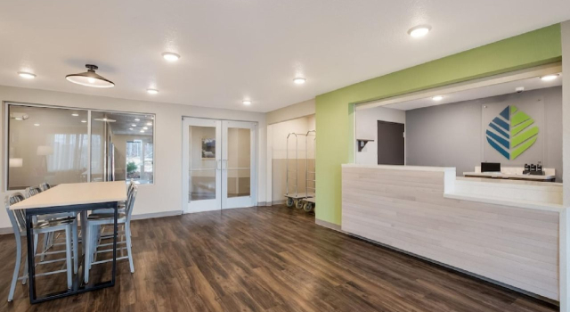 WoodSpring Suites South Brunswick - Princeton, Забронировать Отель Монмут-Джанкшн North Jersey