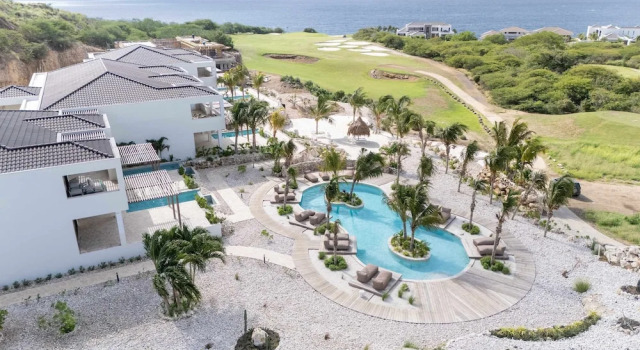 The Reef Superior Appartement With Private Pool