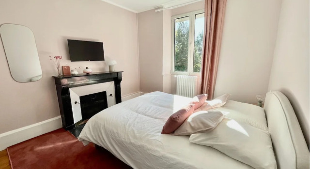 Domaine de Bonneuil, Rezerwuj Hotel Bonneuil-les-Eaux Pikardia