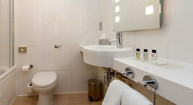 Номер Deluxe The Park Royal Hotel & Spa