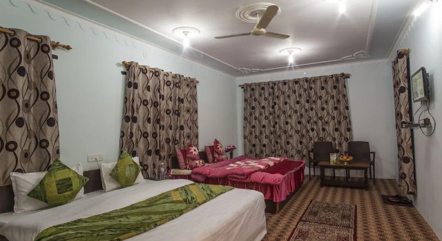 Sheesha Residency