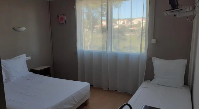 Chez Nous, Book Hotel Fitou Corbières
