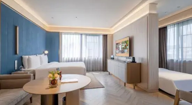 Люкс Deluxe Crystal Orange Hotel - Shenzhen Nanshan Xinhaofang Branch